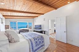 Luxurious Seaside Escape-85 Steps to the Beach-Panoramic Ocean Views - Image 3