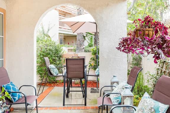 Glamorous Regal Design Home with Private Patio and Garage - Image 5