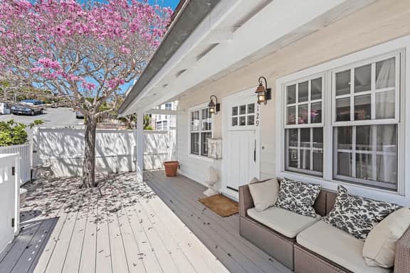 Luxurious Seaside Escape-85 Steps to the Beach-Panoramic Ocean Views - Image 2