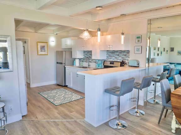 STUNNINGLY PERFECT @Beach ALL NEW REMODEL ++Galore - Image 2