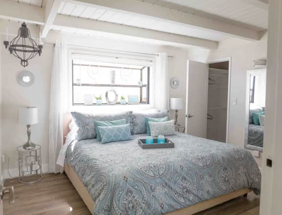 STUNNINGLY PERFECT @Beach ALL NEW REMODEL ++Galore - Image 3
